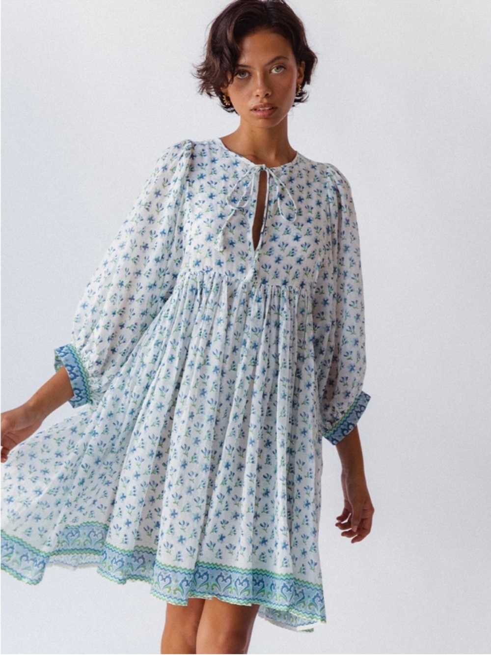 Daughters of India Kyra Mini Dress Azure Floral Size Large L *